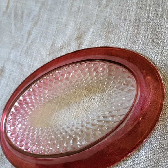 🎄Vintage Indiana Glass Butter Dish, 60s Ruby Flash/Cranberry glass diamondpoint - Picture 7 of 16